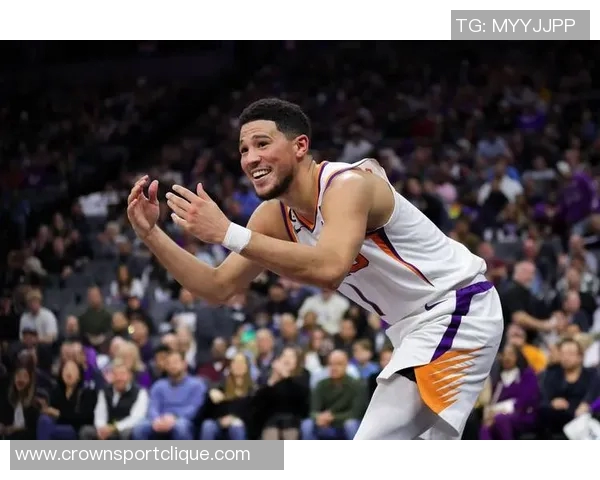 蒙蒂对布克表现赞赏期待外界关注他的成长与贡献 蒙蒂对布克表现赞赏期待外界关注他的成长与贡献