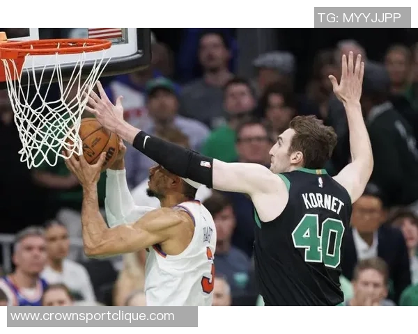 科内特全场高效表现6投全中助球队取得胜利贡献16分7篮板1助攻1抢断 科内特全场高效表现6投全中助球队取得胜利贡献16分7篮板1助攻1抢断