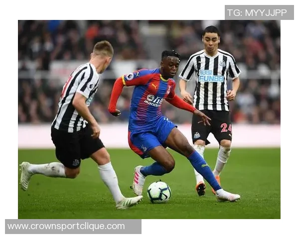 曼联积极争取2035年女足世界杯决赛在新老特拉福德球场举行